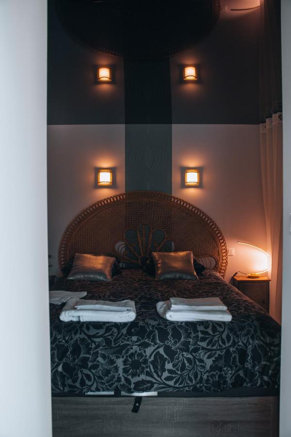 La Ronde Des Bois - Romance Et Bien Etre - Jacuzzi Privatif-Piscine-Patio Mellecey المظهر الخارجي الصورة